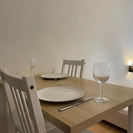 Apartamento Stadtnahe Mit Terrasse