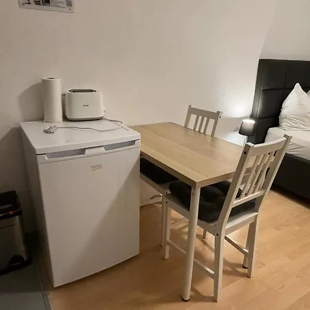 Apartment Stadtnahe Mit Terrasse Hoechberg